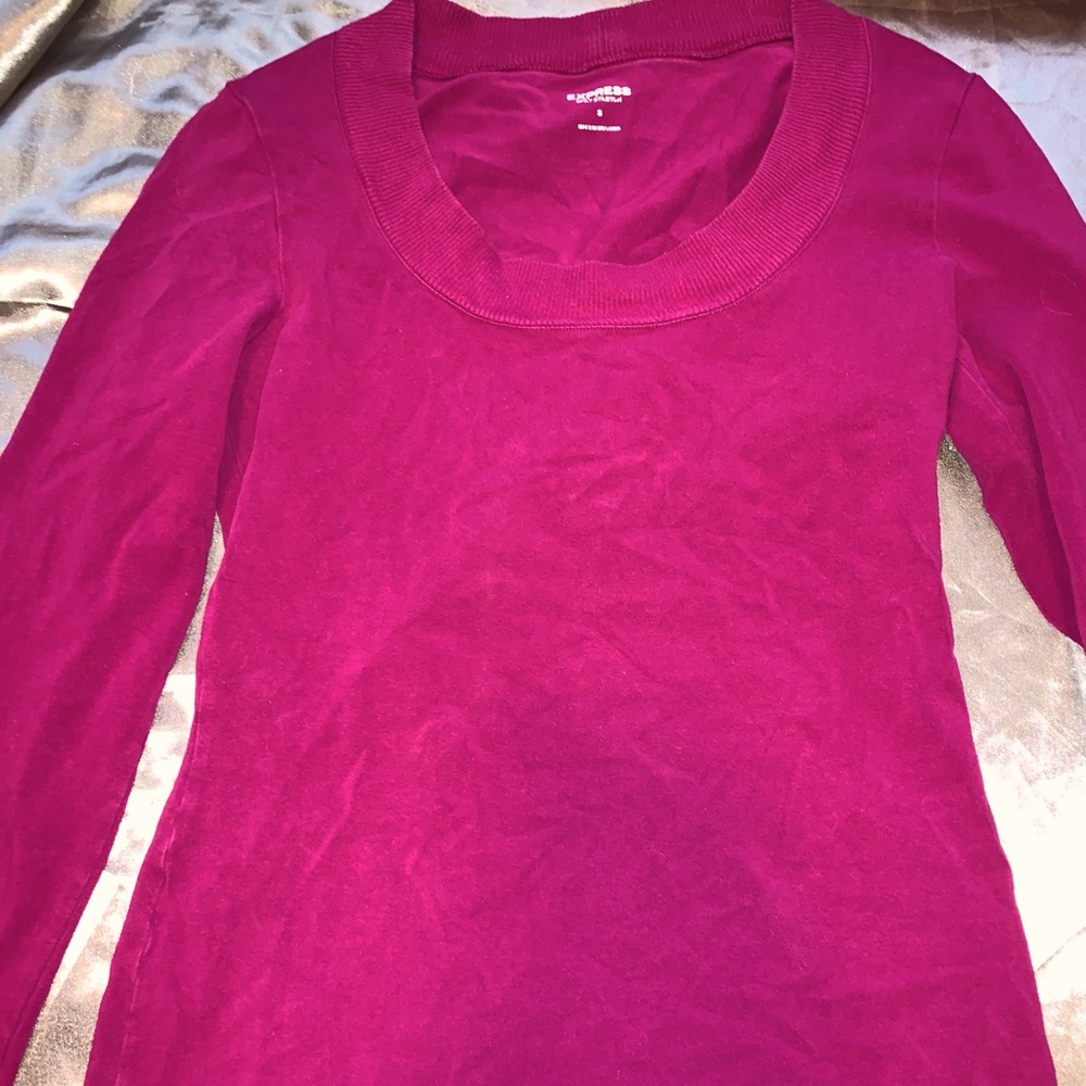 Maroon long sleeve shirt
